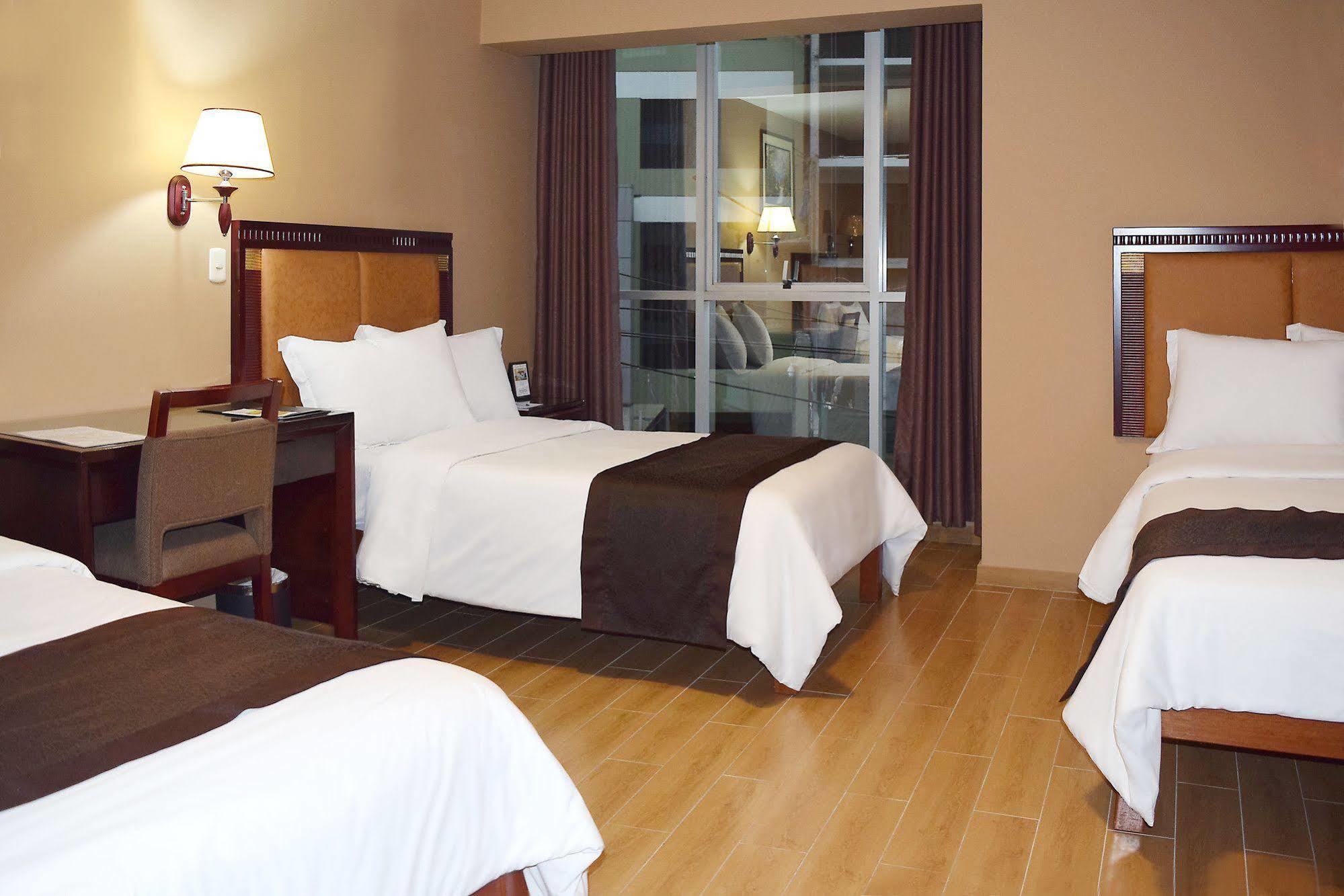 Gran Mundo Hotel & Suites Lima Exterior photo